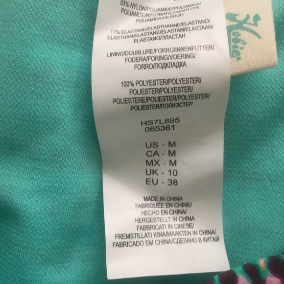 Bikini - Picture 6 of 6